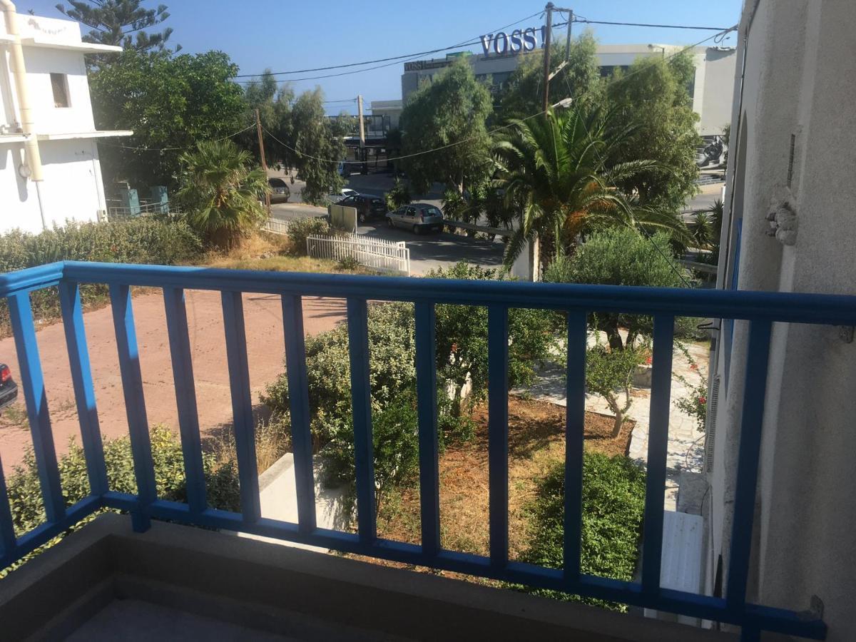 Cretanvibes Apartments ヘルソニソス エクステリア 写真