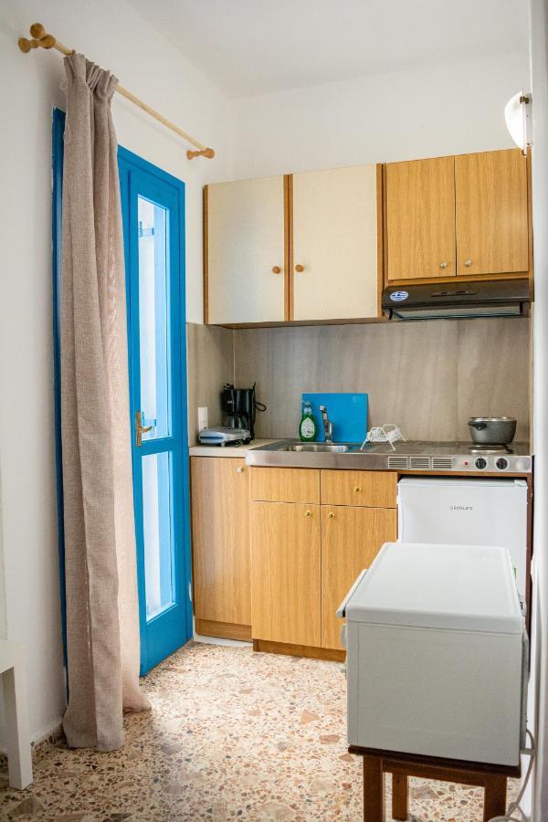 Cretanvibes Apartments ヘルソニソス エクステリア 写真