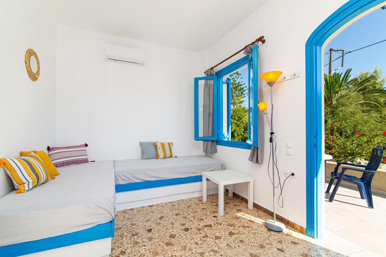 Cretanvibes Apartments ヘルソニソス エクステリア 写真